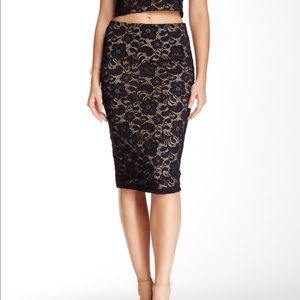 NWT David Lerner Black Lace Pencil Skirt Sz S